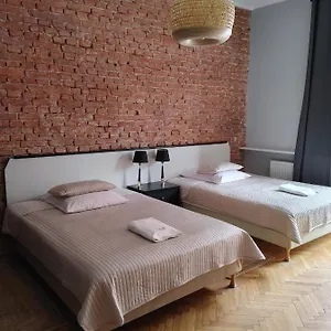  Bed and breakfast Finger Guest