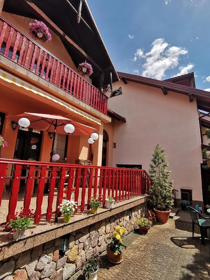 Dom Pod Tujami Bed & Breakfast Krakow Poland
